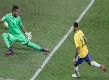 Brazil 3-0 Argentina: Neymar tỏa sáng, Argentina lâm nguy