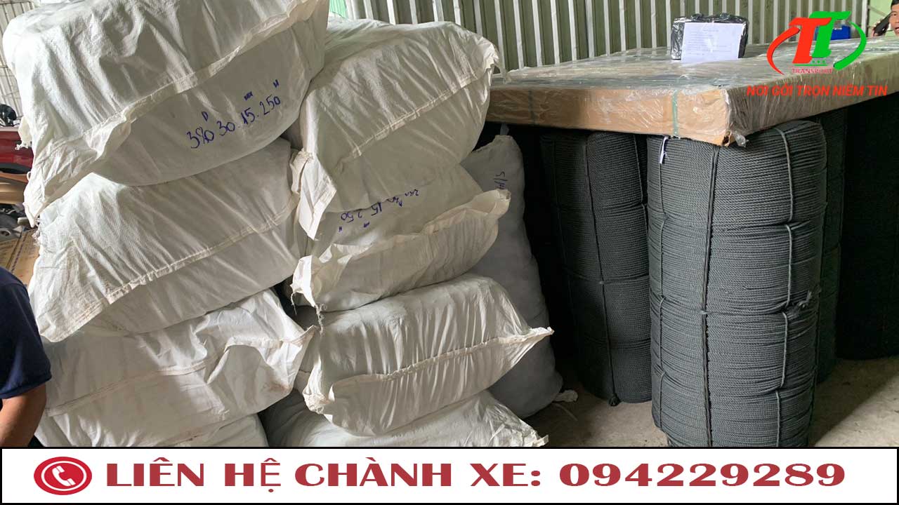 xe tai cho hang di campuchia
