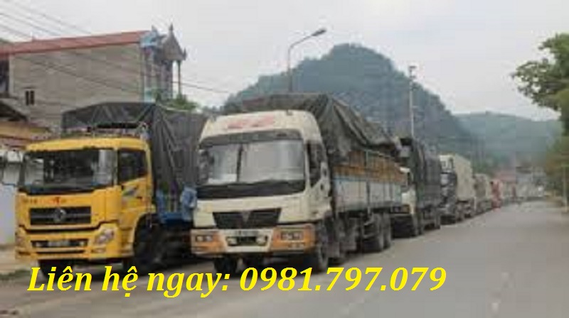 chanh-xe-gui-hang-di-lao-uy-tin